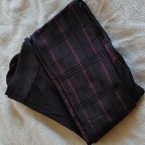 Snag Gray and Magenta Plaid Tights Size G